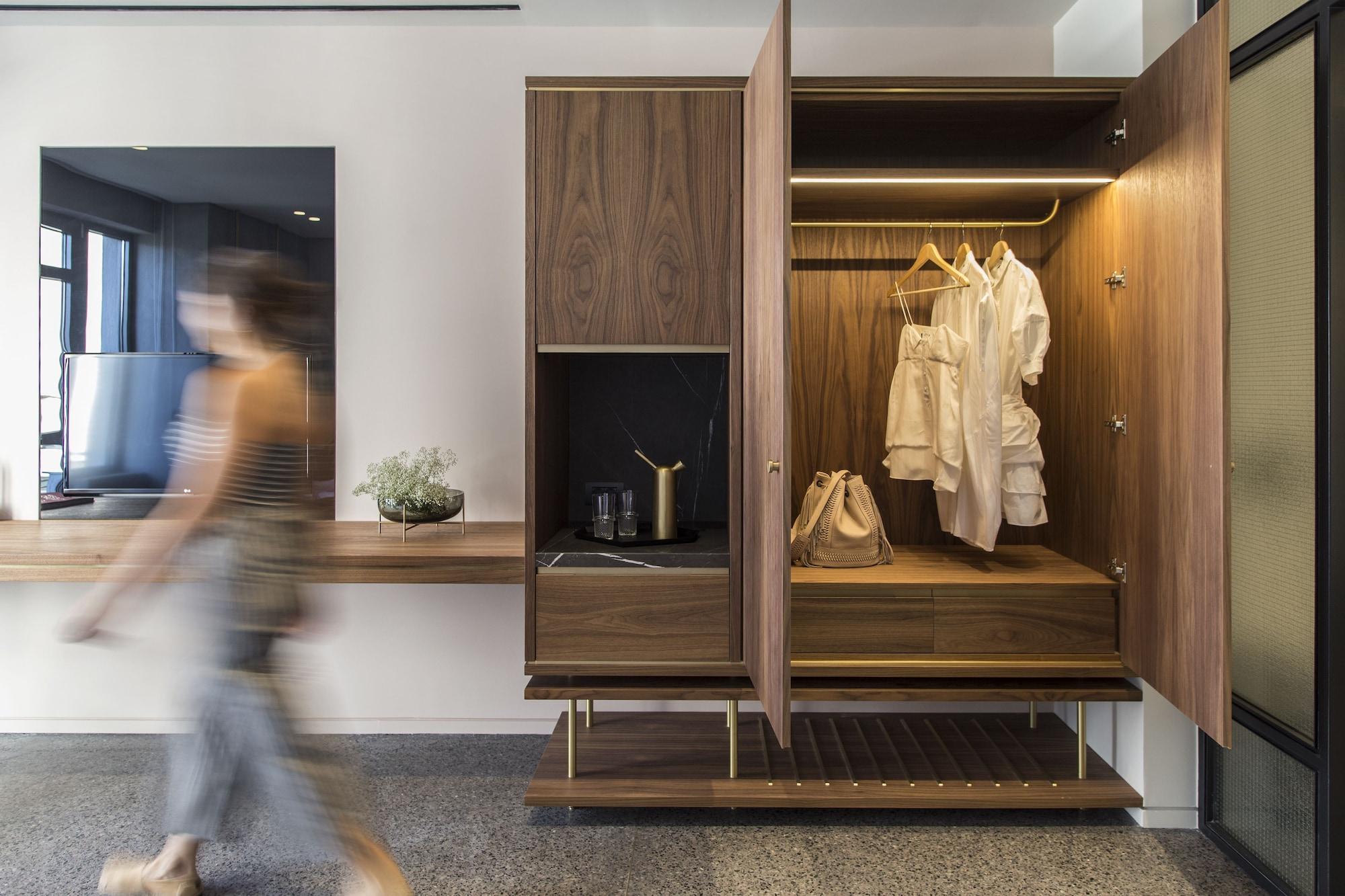 Perianth Hotel, A Member Of Design 5* Athene
